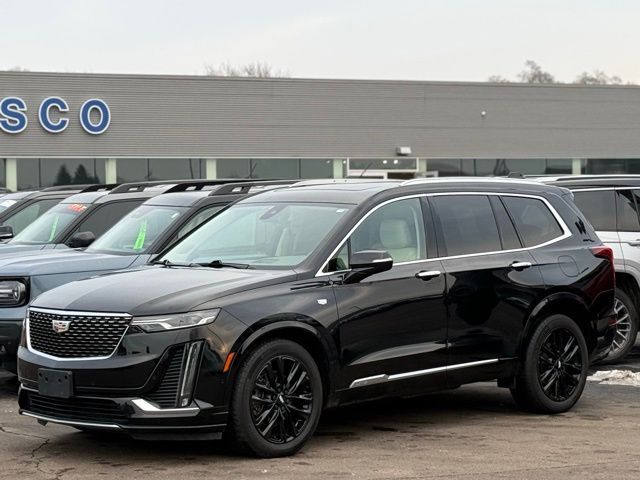 2022 Cadillac XT6 Premium Luxury