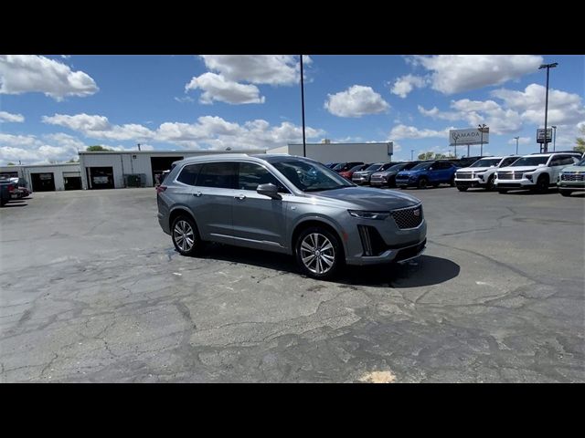 2022 Cadillac XT6 Premium Luxury