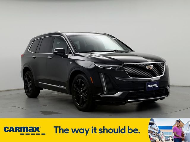 2022 Cadillac XT6 Premium Luxury