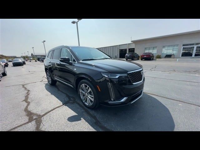 2022 Cadillac XT6 Premium Luxury