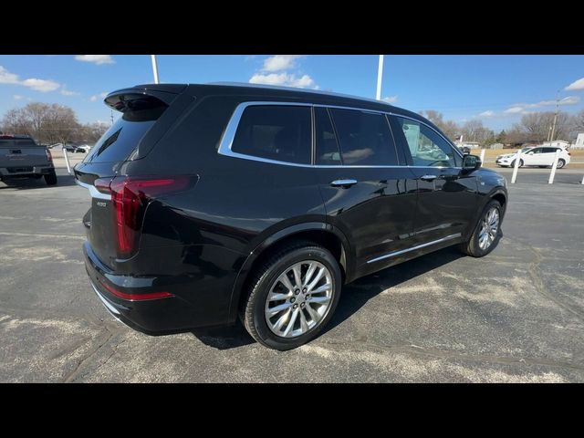 2022 Cadillac XT6 Premium Luxury