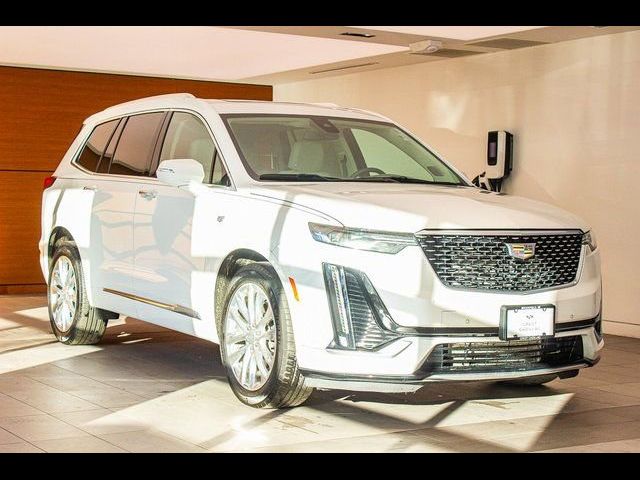 2022 Cadillac XT6 Premium Luxury