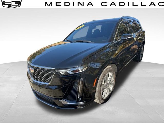 2022 Cadillac XT6 Premium Luxury