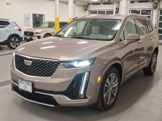 2022 Cadillac XT6 Premium Luxury