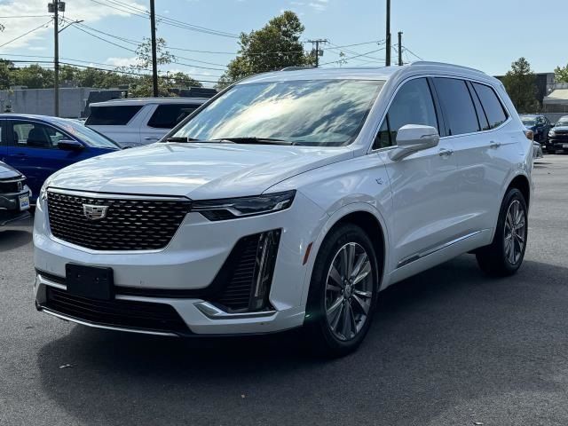 2022 Cadillac XT6 Premium Luxury