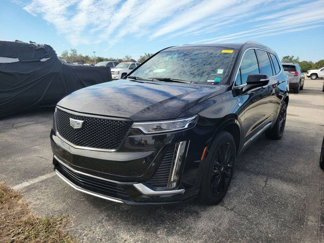 2022 Cadillac XT6 Premium Luxury