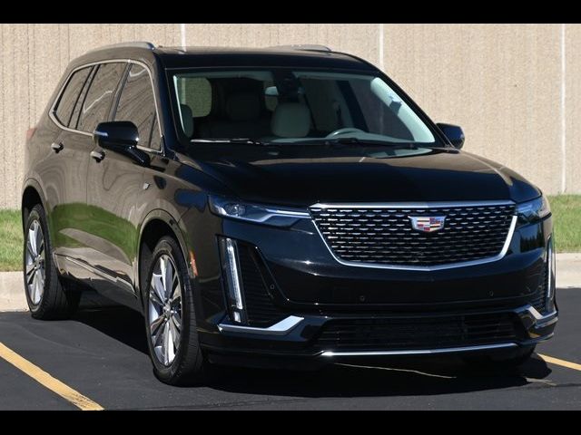 2022 Cadillac XT6 Premium Luxury