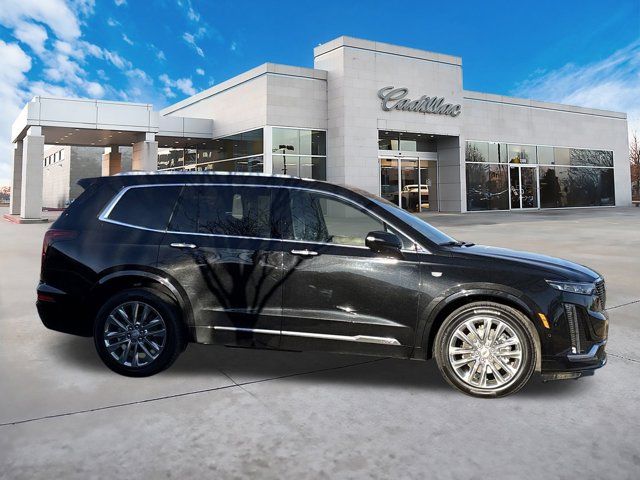 2022 Cadillac XT6 Premium Luxury