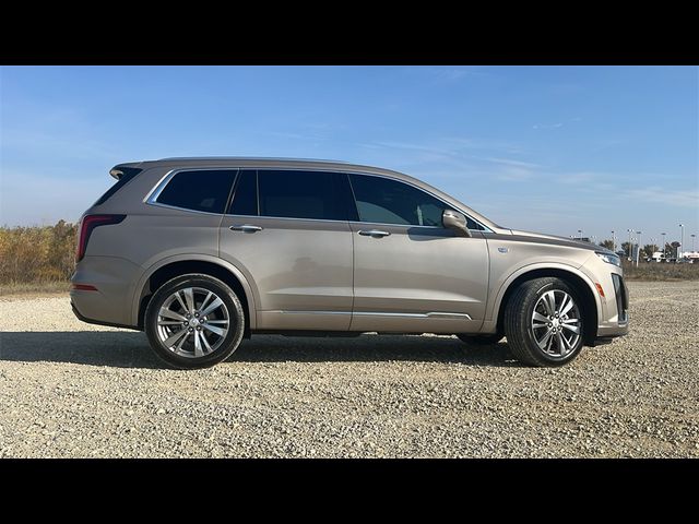 2022 Cadillac XT6 Premium Luxury