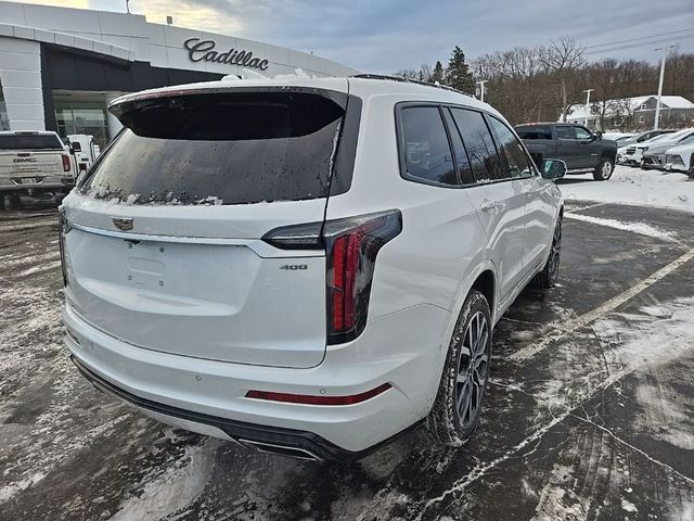 2022 Cadillac XT6 Sport