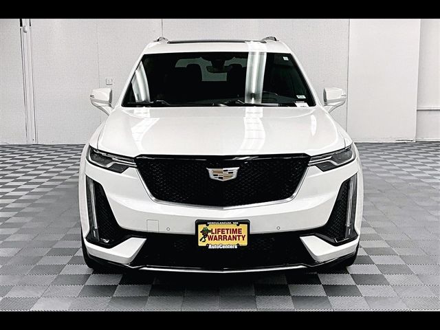 2022 Cadillac XT6 Sport