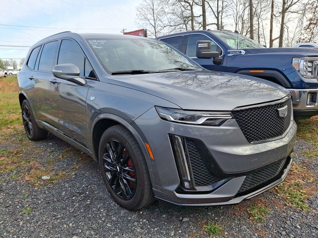 2022 Cadillac XT6 Sport