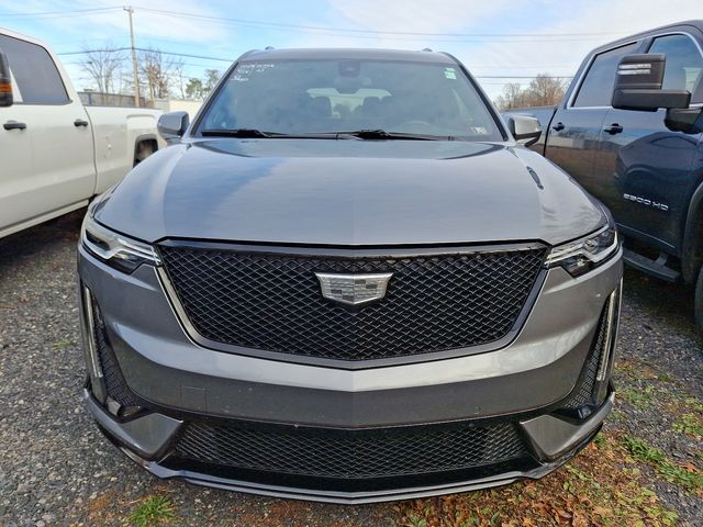 2022 Cadillac XT6 Sport