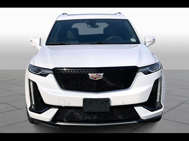 2022 Cadillac XT6 Sport