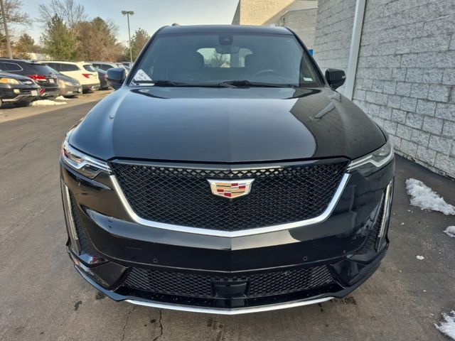 2022 Cadillac XT6 Sport