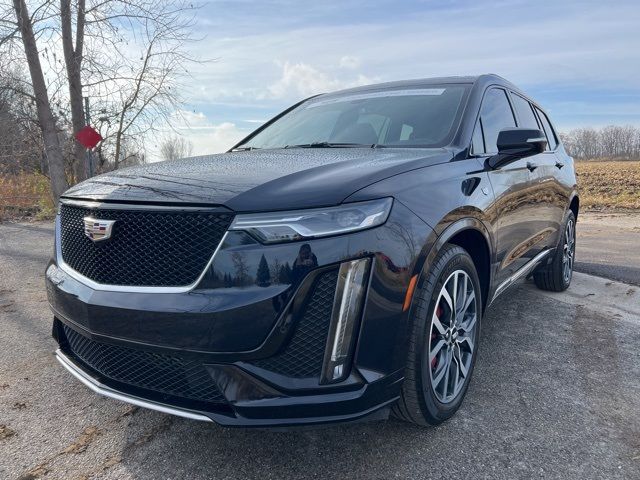 2022 Cadillac XT6 Sport