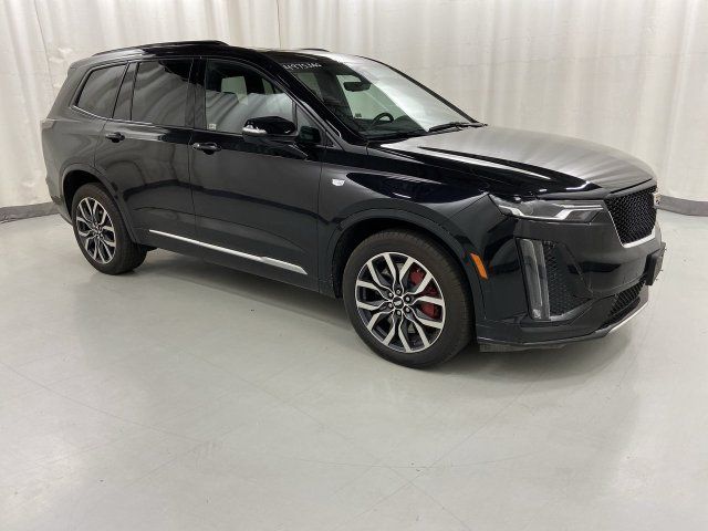 2022 Cadillac XT6 Sport