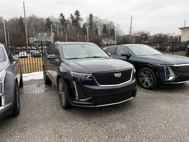 2022 Cadillac XT6 Sport