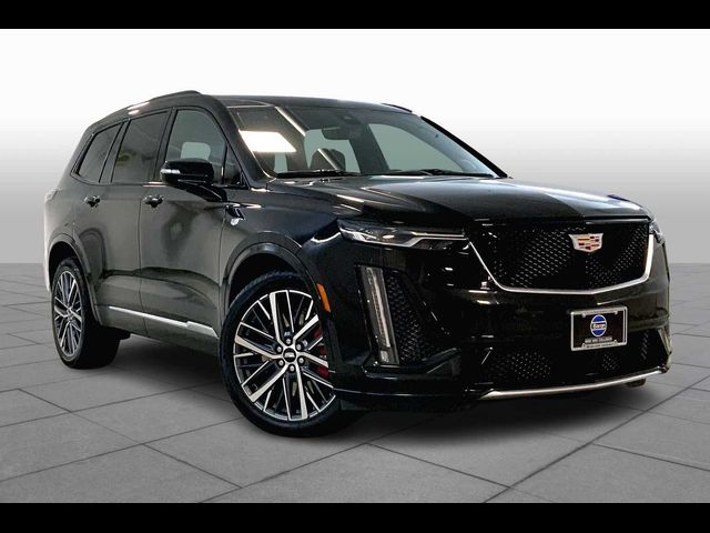 2022 Cadillac XT6 Sport