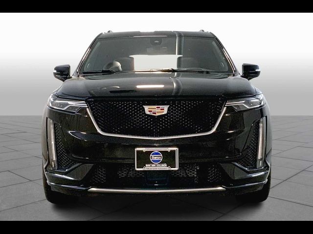 2022 Cadillac XT6 Sport