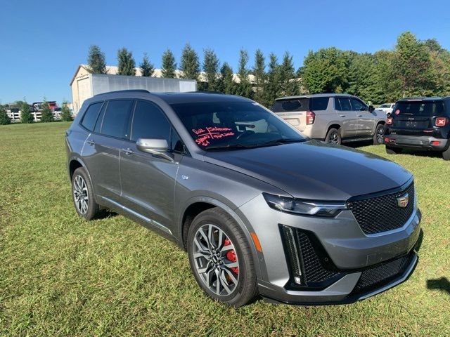 2022 Cadillac XT6 Sport