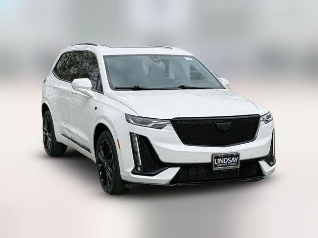 2022 Cadillac XT6 Sport