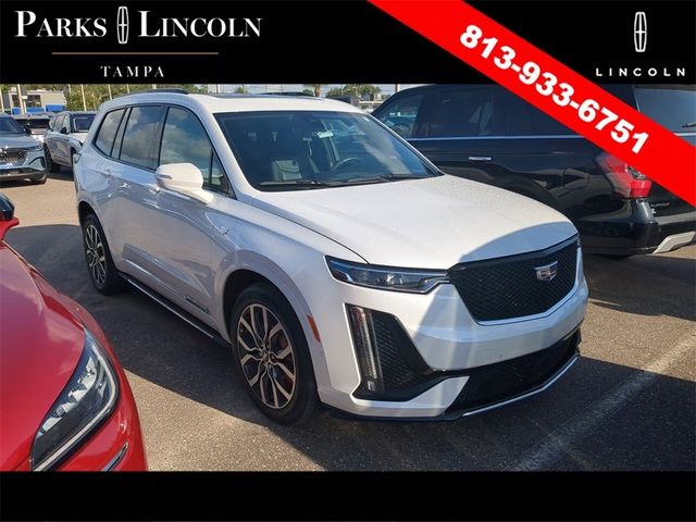 2022 Cadillac XT6 Sport