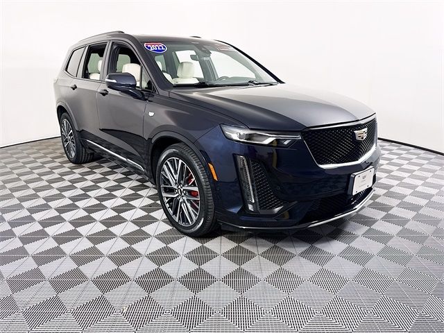 2022 Cadillac XT6 Sport