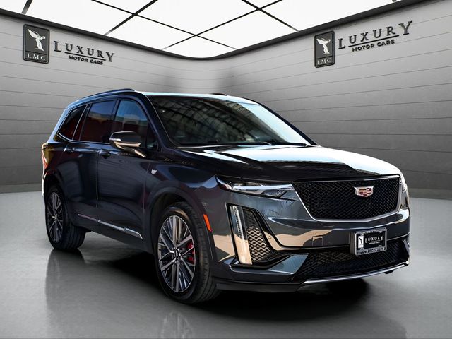 2022 Cadillac XT6 Sport