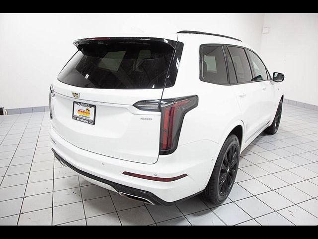 2022 Cadillac XT6 Sport