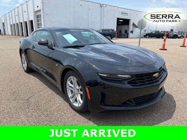 2022 Chevrolet Camaro 1LS