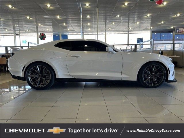 2022 Chevrolet Camaro ZL1