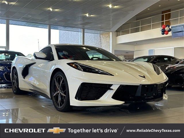 2022 Chevrolet Corvette 2LT