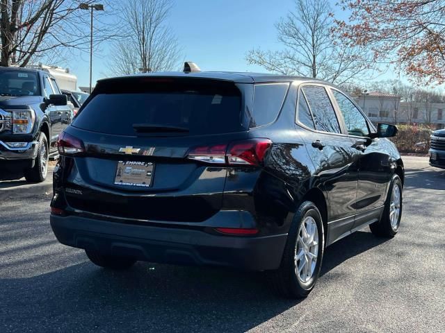 2022 Chevrolet Equinox LS