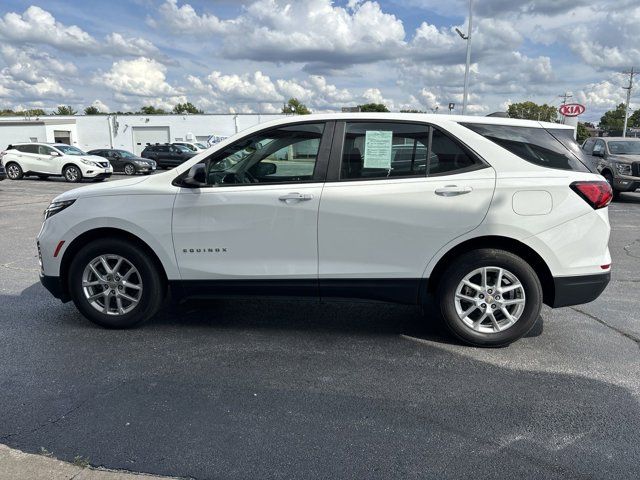 2022 Chevrolet Equinox LS