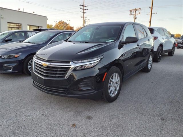 2022 Chevrolet Equinox LS