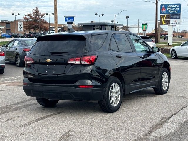 2022 Chevrolet Equinox LS