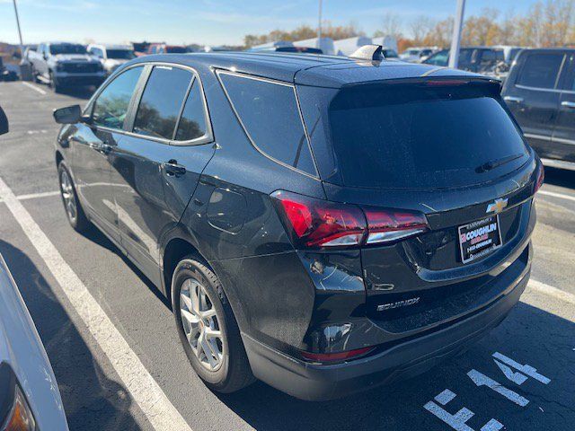 2022 Chevrolet Equinox LS