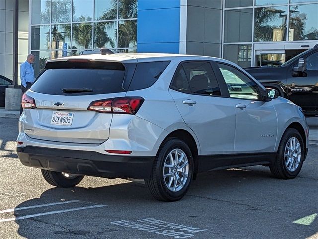 2022 Chevrolet Equinox LS