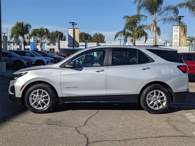 2022 Chevrolet Equinox LS