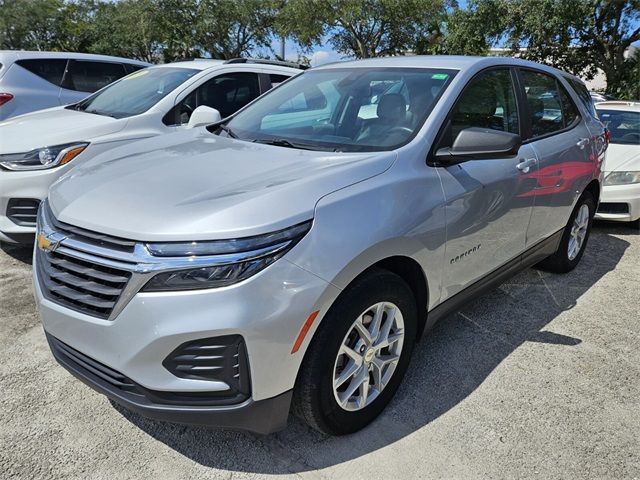 2022 Chevrolet Equinox LS