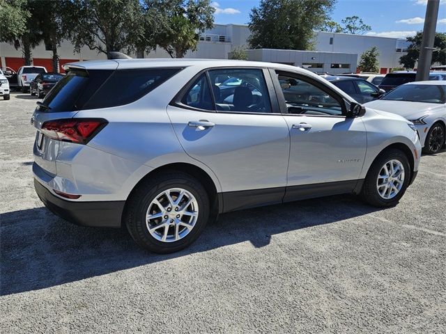 2022 Chevrolet Equinox LS