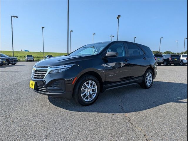 2022 Chevrolet Equinox LS