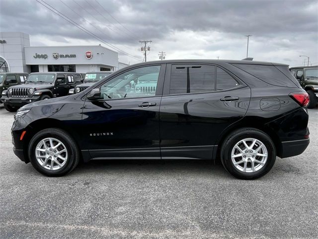 2022 Chevrolet Equinox LS