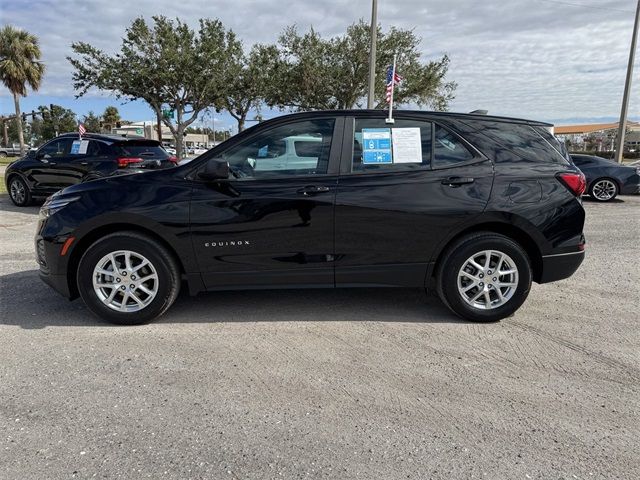 2022 Chevrolet Equinox LS