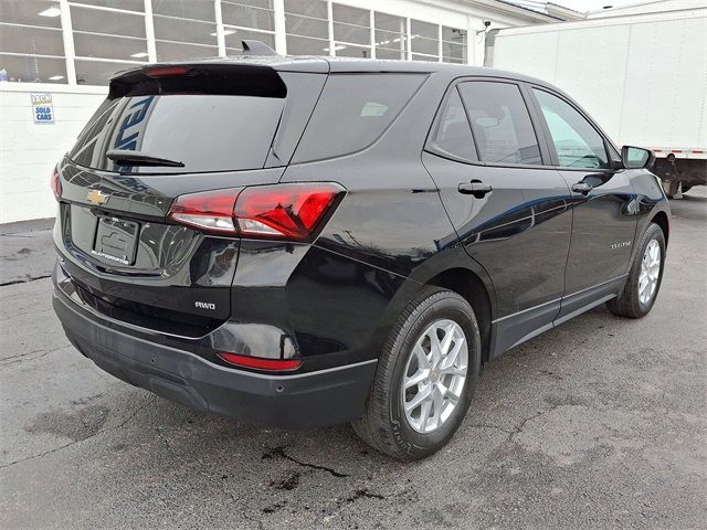 2022 Chevrolet Equinox LS