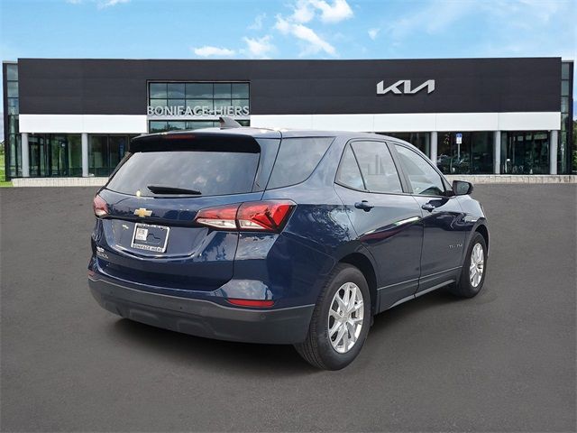 2022 Chevrolet Equinox LS