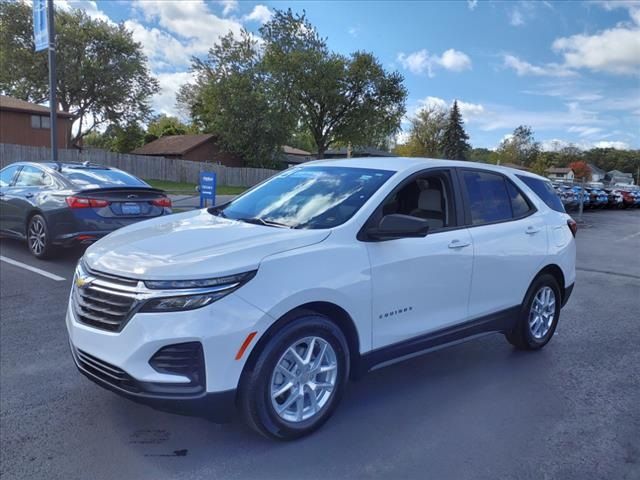 2022 Chevrolet Equinox LS