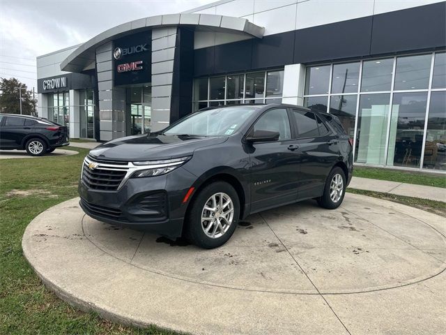 2022 Chevrolet Equinox LS