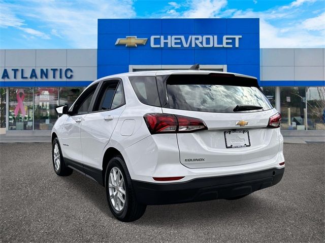 2022 Chevrolet Equinox LS